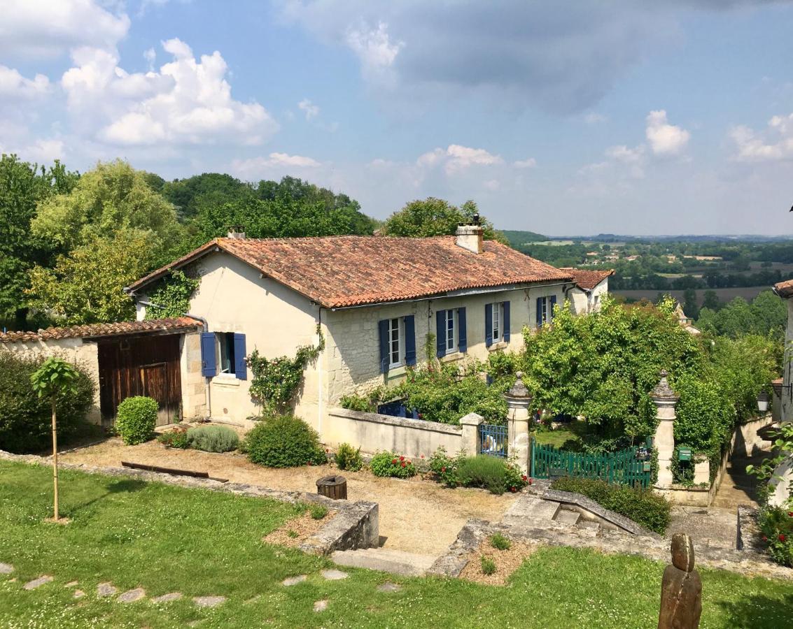 Grange Bleuet Acomodação com café da manhã Aubeterre-sur-Dronne Exterior foto